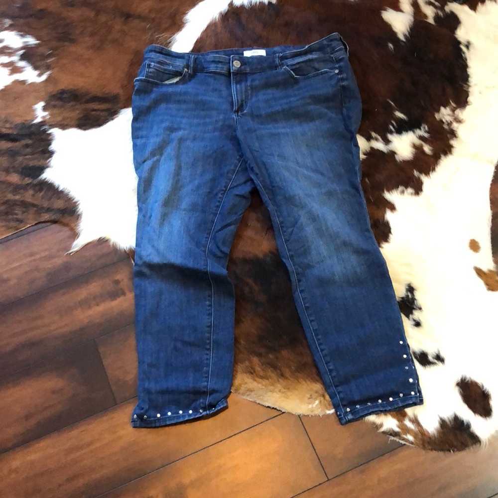 Loft crop jean, studded edge